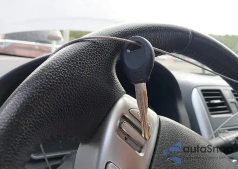 2014 Nissan Versa Note Sv из США, поврежденный, VIN 3N1CE2CP3EL387711